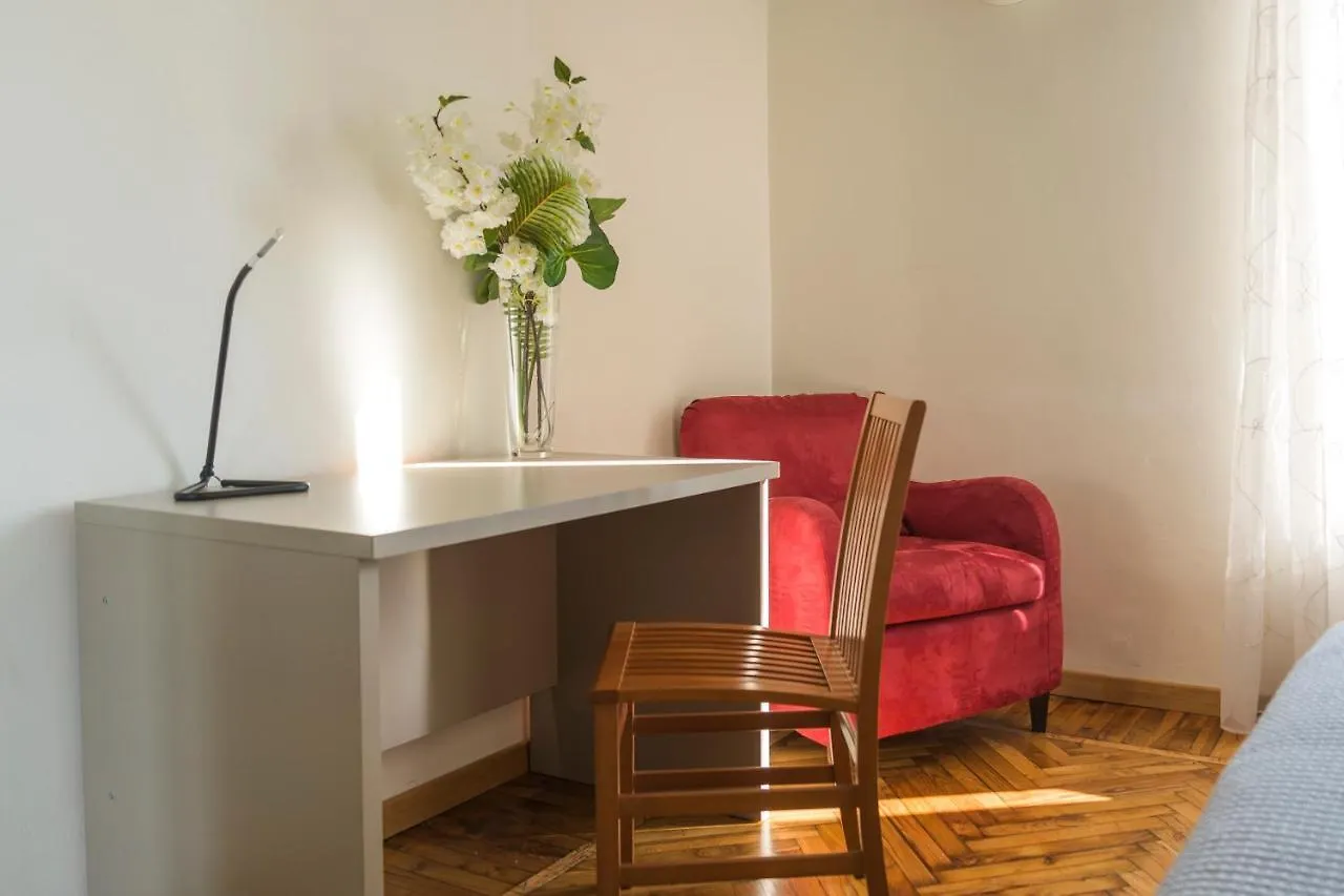 Appartement San Lorenzo Building Milaan